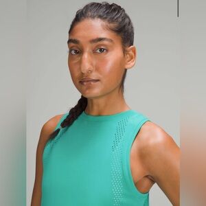 Lululemon 4 Kelly Green Train To Be Tank